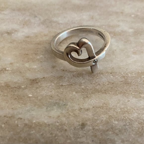 TIFFANY & CO. STERLING SILVER LOVING HEART COCKTAIL RING WITH DIAMOND- SIZE 7 - Picture 3 of 8
